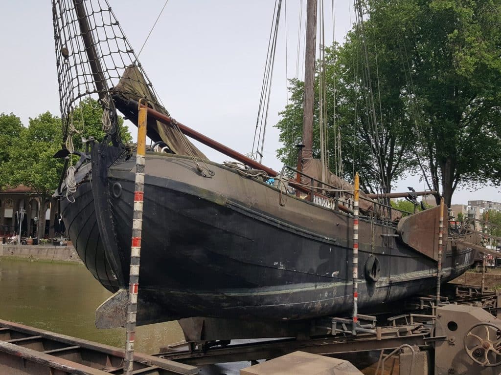 Schip bij Stadswerf Koningspoort (3)