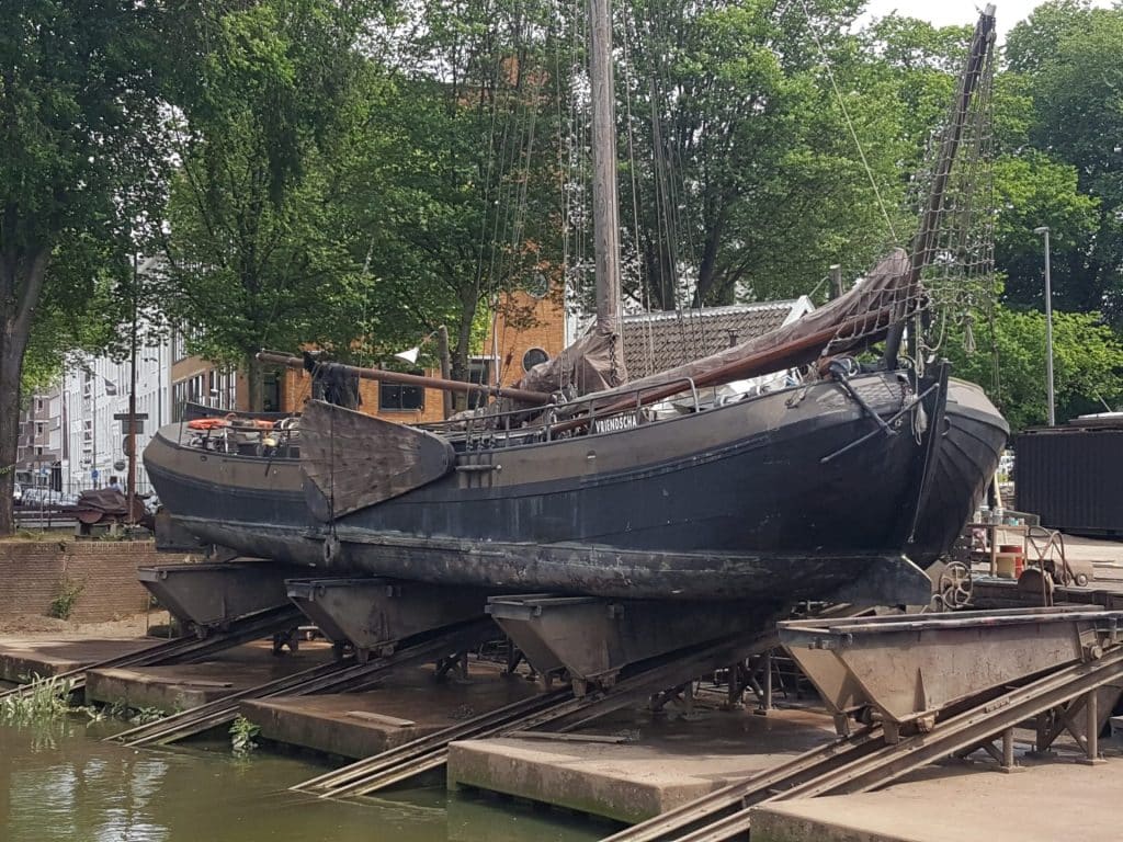 Schip bij Stadswerf Koningspoort (5)