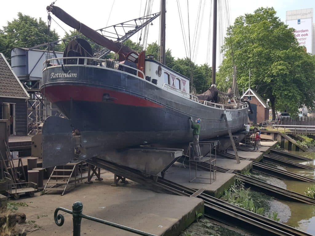 Schip bij Stadswerf Koningspoort (7)