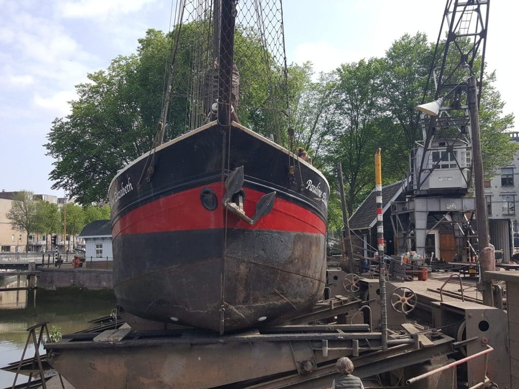 Schip bij Stadswerf Koningspoort (8)